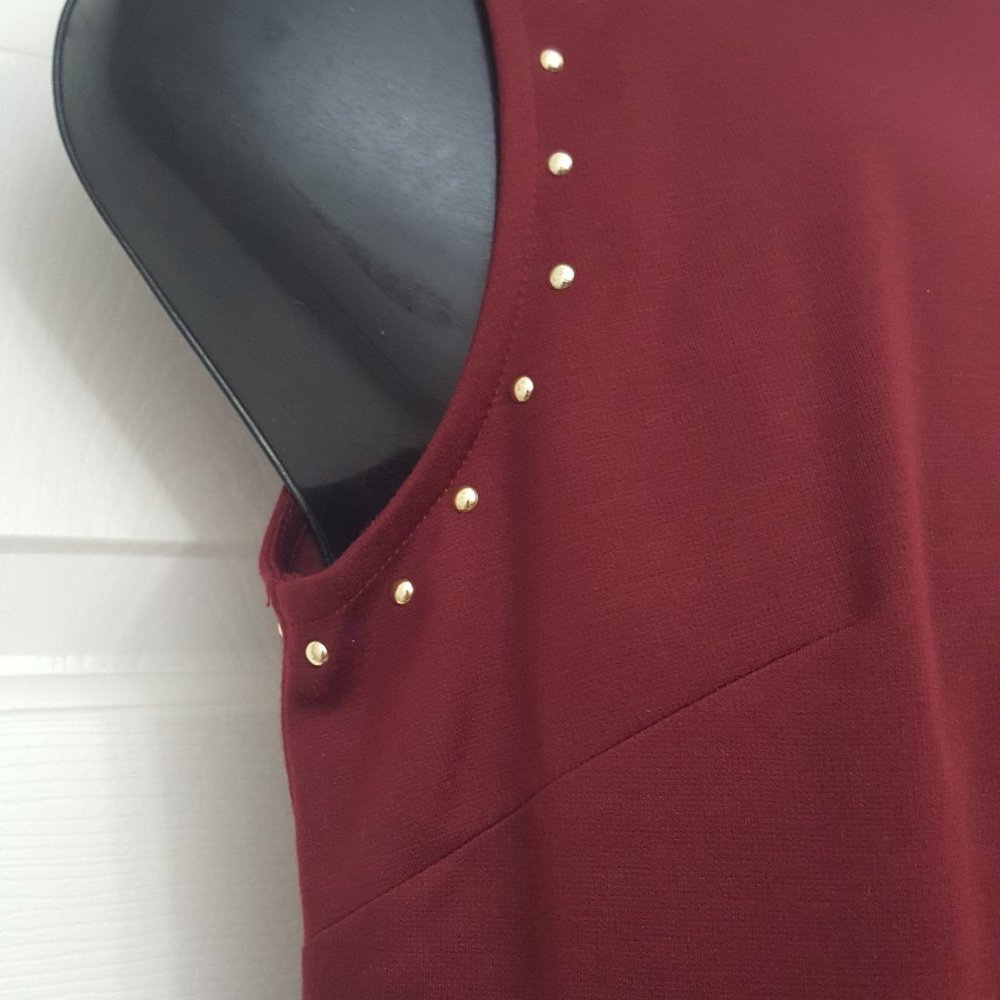 New Women's EMMA & MICHELE Midi Sleeveless Red Dress Size M - Picture 6 of 11